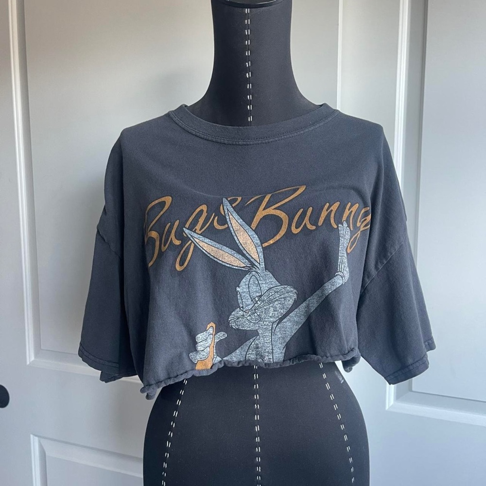 Brandy Melville bugs bunny crop tee